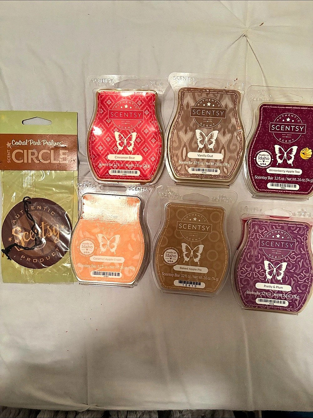 Scentsy Wax Bars and Scent Circle Bundle NWT